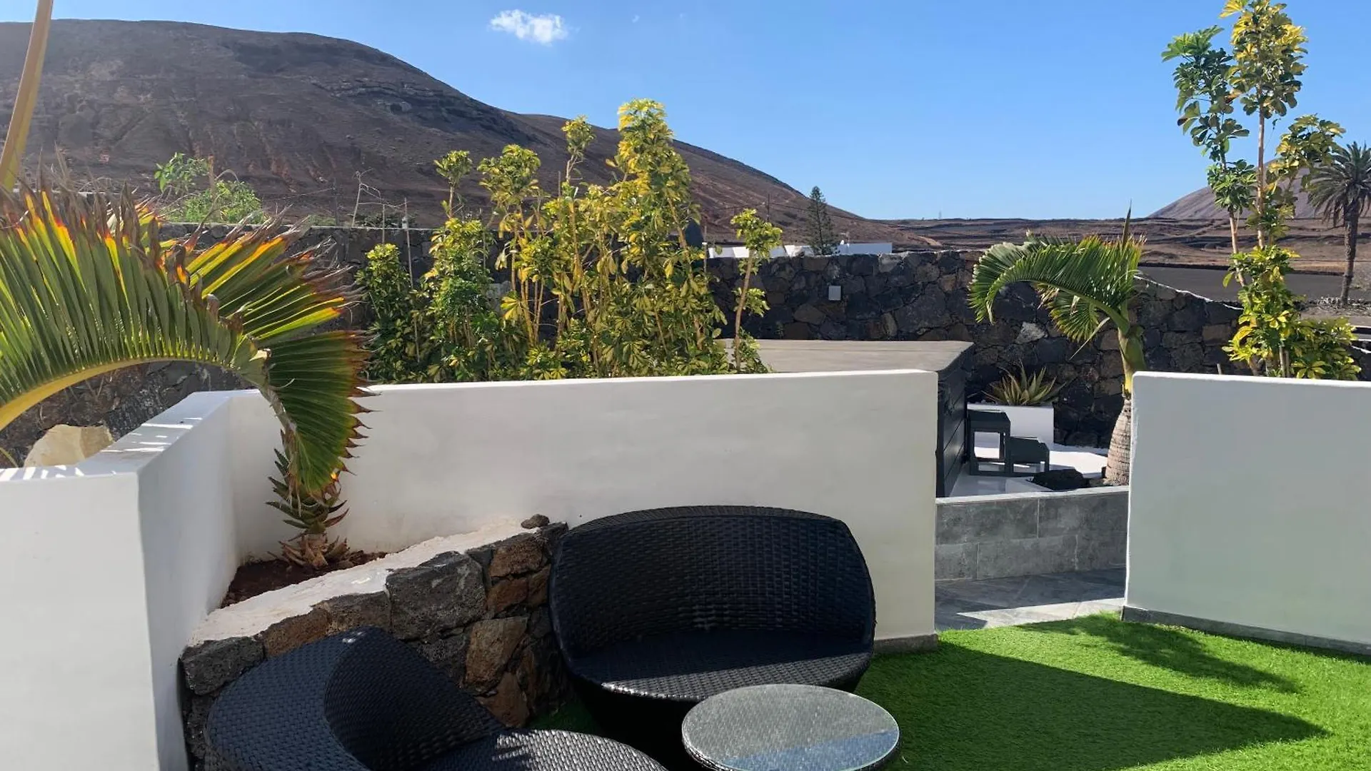 Resort Finca Marisa Bed & Breakfast Tinajo
